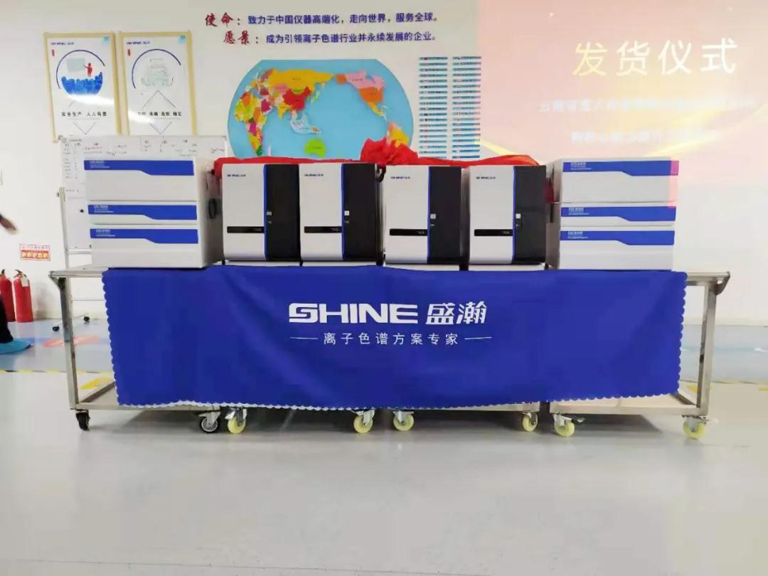 j9����վ����ɫ�׷�������